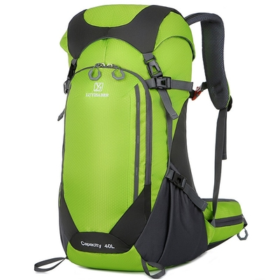 mochila ligera 40L del viaje de las mujeres impermeables verdes de la mochila de los 64cm que caminan
