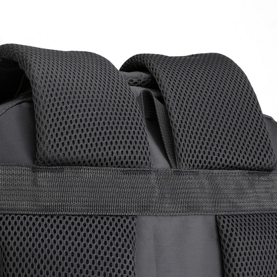 Logotipo de encargo del bolso impermeable de la mochila de 1,3 de la pulgada que acampa 70L de la mochila mujeres de los hombres