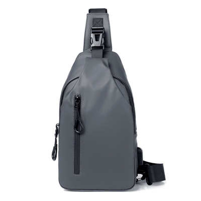 Cruz impermeable del ISO - bolso para hombre del pecho de la honda del bolso de la honda del cuerpo con carga por USB