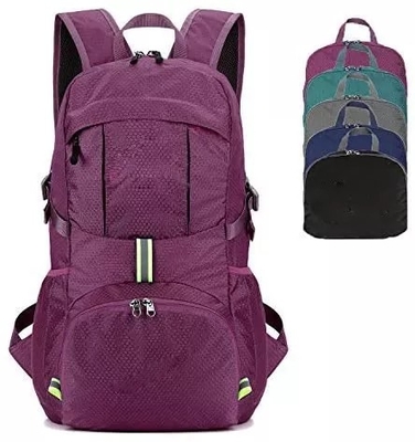 las mujeres 30L impermeabilizan caminar la mochila plegable ultraligera del viaje de la mochila 0.1kg