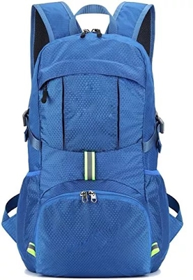 las mujeres 30L impermeabilizan caminar la mochila plegable ultraligera del viaje de la mochila 0.1kg