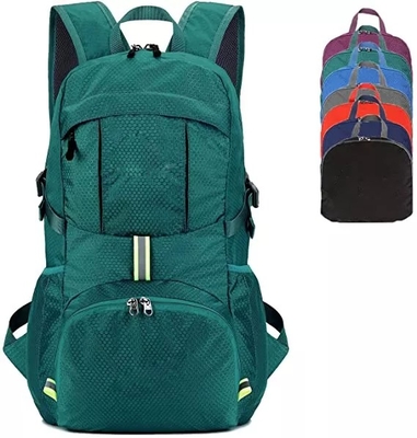 las mujeres 30L impermeabilizan caminar la mochila plegable ultraligera del viaje de la mochila 0.1kg